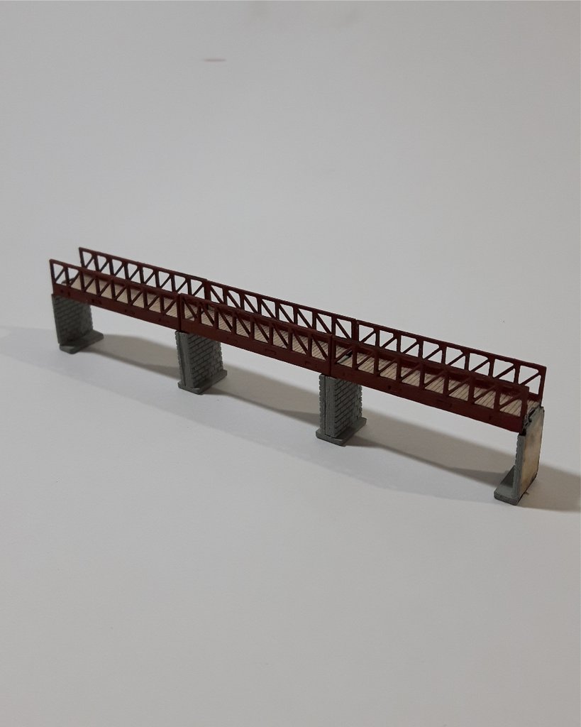 Osborn Models 3133 N Pedestrian Bridge