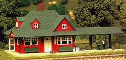 Atlas Model Railroad 706 HO Scale Passenger Station - Kit -- 4-1/8 x 9" 10.3 x 22.5cm