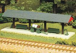 Atlas Model Railroad 707 HO Scale Station Platform - Kit -- 2-1/8 x 6-1/2" 5.4 x 16.3cm