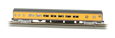 Bachmann 14204 HO Scale 85' Smooth-Side Coach w/Lights - Ready to Run -- Union Pacific