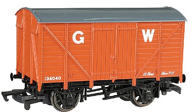 Bachmann 77011 HO Scale Ventilated Van - Ready to Run - Thomas & Friends(TM) -- Great Western (Boxcar Red)