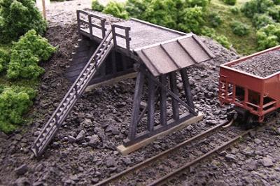 Blair Line 77 N Scale Truck Dump - Platform Kit -- 2" Long x 1" Wide  5 x 2.5cm