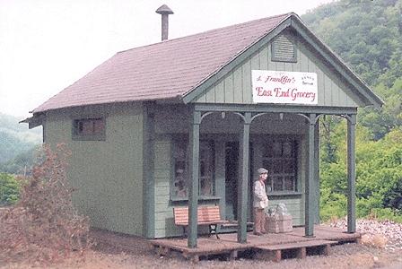 BTS 17226 O Scale Cabin Creek East End Grocery -- 18' x 34'