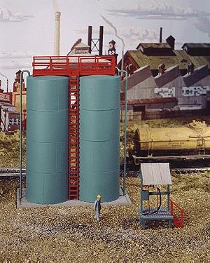 Campbell Scale Models 410 HO Scale Loading Tanks -- 4-1/8 x 2-1/8"  10.5 x 5.5cm