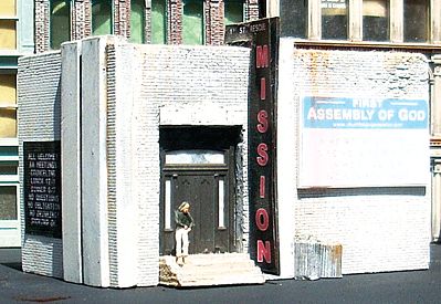 Downtown Deco 2016 N Scale 1st Street Rescue Mission -- Kit