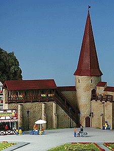 Kibri 38915 HO Scale City Wall with Round Tower in Weil -- 9-7/8 x 5-5/16 x 10-5/8" 25 x 13.5 x 27cm