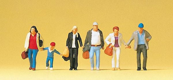 Preiser 10516 HO Scale Pedestrians -- Walking Travelers #1 pkg(6)