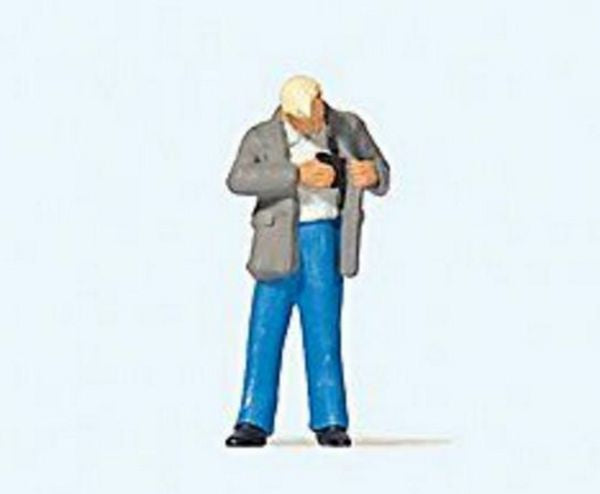 Preiser 28195 HO Scale Man Paying