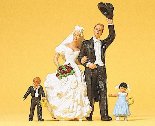 Preiser 45041 G Scale Bride, Groom, Ring Bearer & Flower Girl