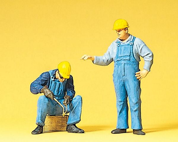 Preiser 45076 G Scale People Working -- Modern US Track Workers (welder & helper w/hardhats)