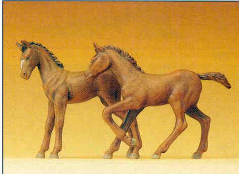 Preiser 47025 44221 Scale Domestic Animal Figures, 1/24 - 1/25 Scale -- Colts - 1 Standing, 1 Walking