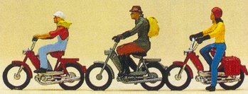 Preiser 10125 HO Riders on Mopeds (3)